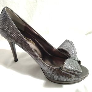 MODA INTERNATIONAL Pewter Sequin heels